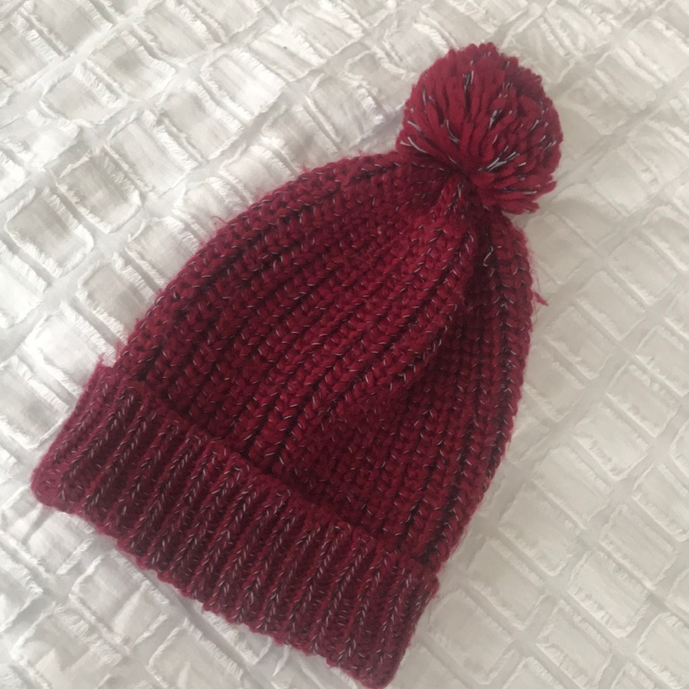 SLOUCHY Pom Beanie!
